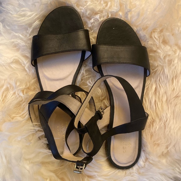 Brand new pair of Cole Haan Sandals - Picture 1 of 3